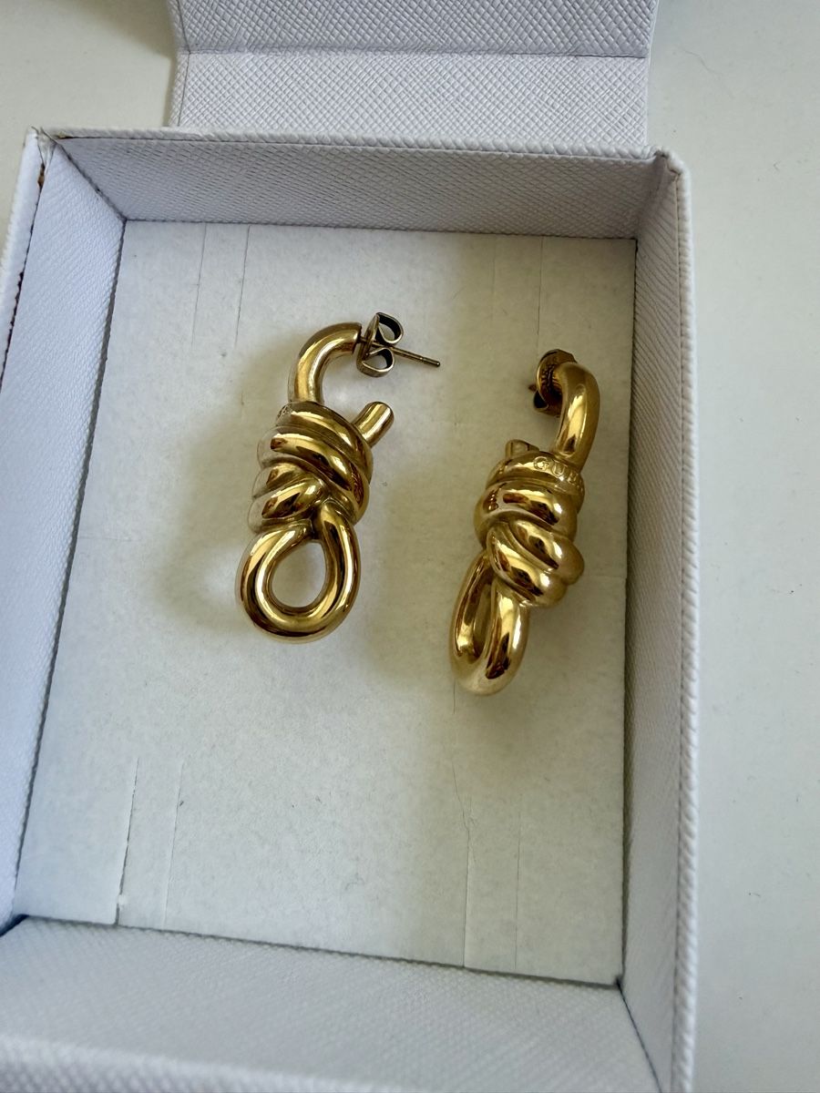 Guess Orecchini pendenti & Orecchini a lobo: Guess Ohrringe im Knoten-Design – Nuovo (secondo la descrizione) da Winterthur venduto da spaccafunnu86 1