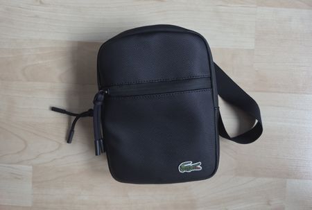Lacoste FLAT CROSSOVER BAG UNISEX - Umhängetasche -noir
