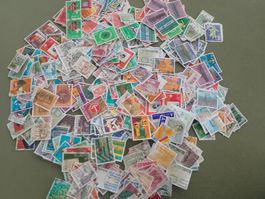 Briefmarken gestempelt abgelöst 60g