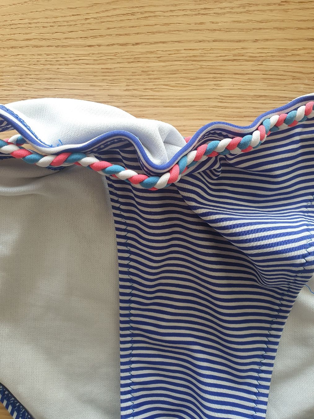 Badekleider & Bikinis: Bikini gestreift 👙☀️ – Gebraucht aus Moosseedorf von Sonnenschein.. 3