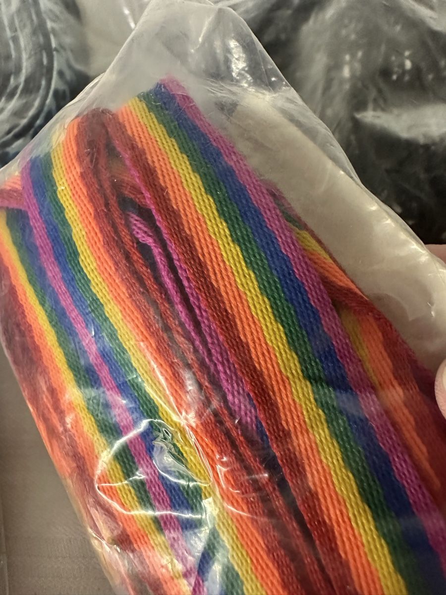 Dekobänder: Schuhbänder Alles Zusammen  – Neu und originalverpackt aus Sevelen von Stopglobal. 3