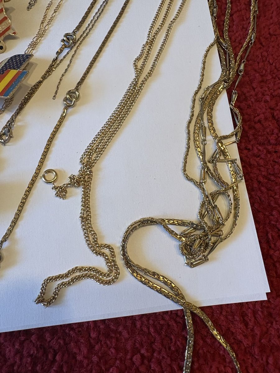 Sonstiger Schmuck: Mode Schmuck Pins Mix – Gebraucht aus Murten von Tzaugg 4