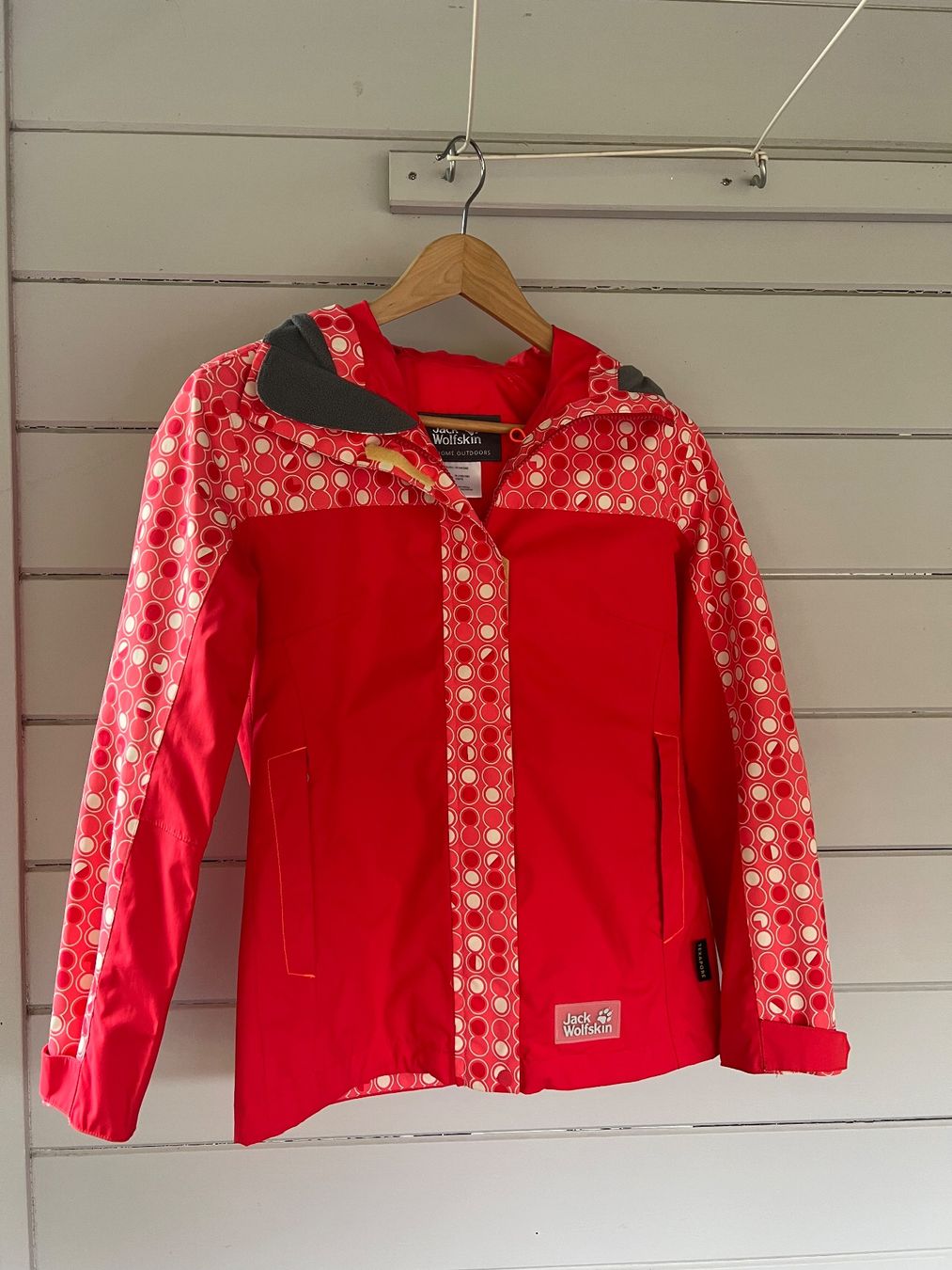 Jack Wolfskin Giacche & Cappotti: Jacke Jack Wolfskin – Usato da Buckten venduto da sdk_fnj2