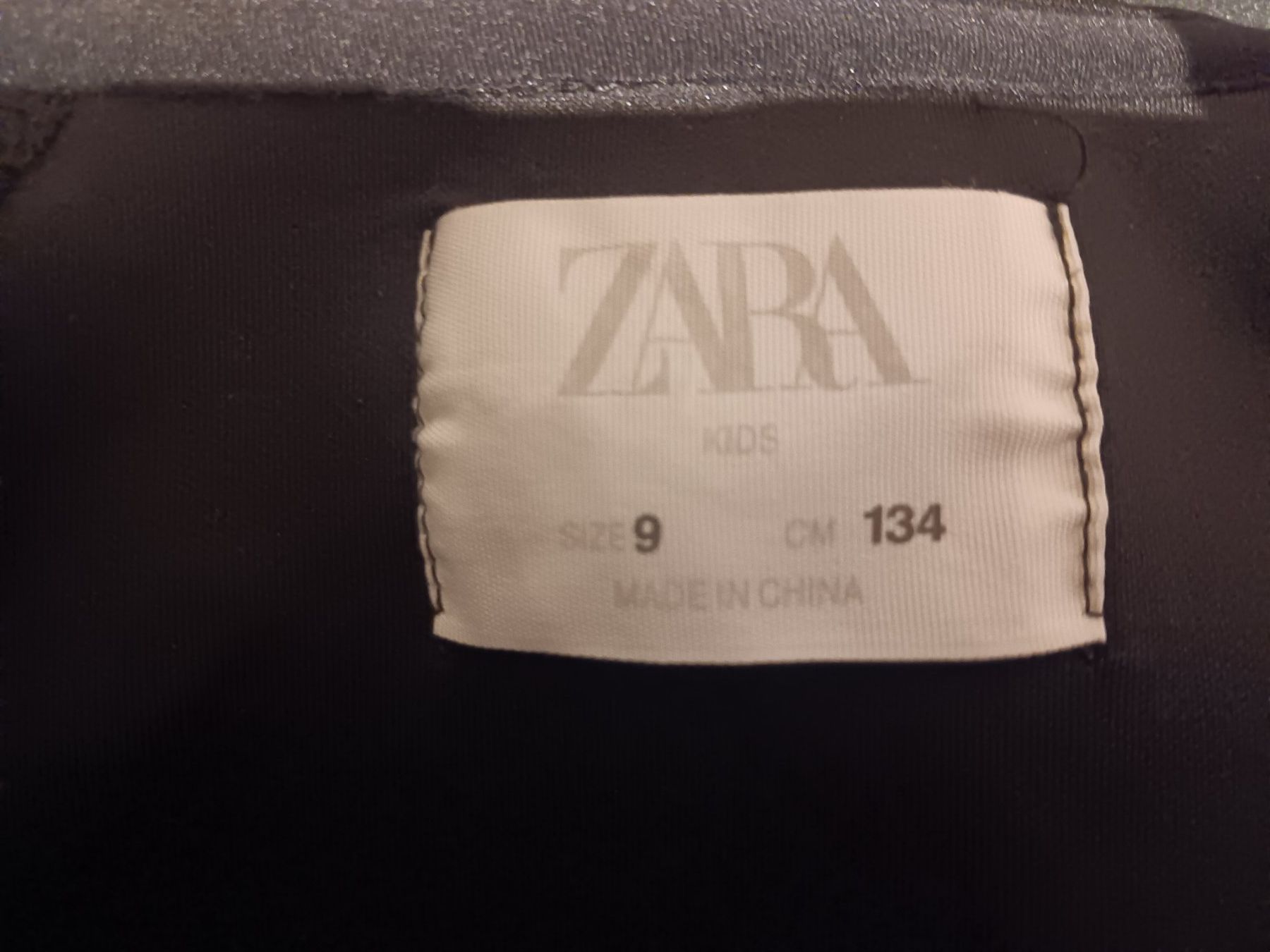 Zara Giacche & Cappotti: Kinder 'Jacke',Gr.134 (Size 9) – Nuovo (secondo la descrizione) da Gelterkinden venduto da ram_5vkp 5