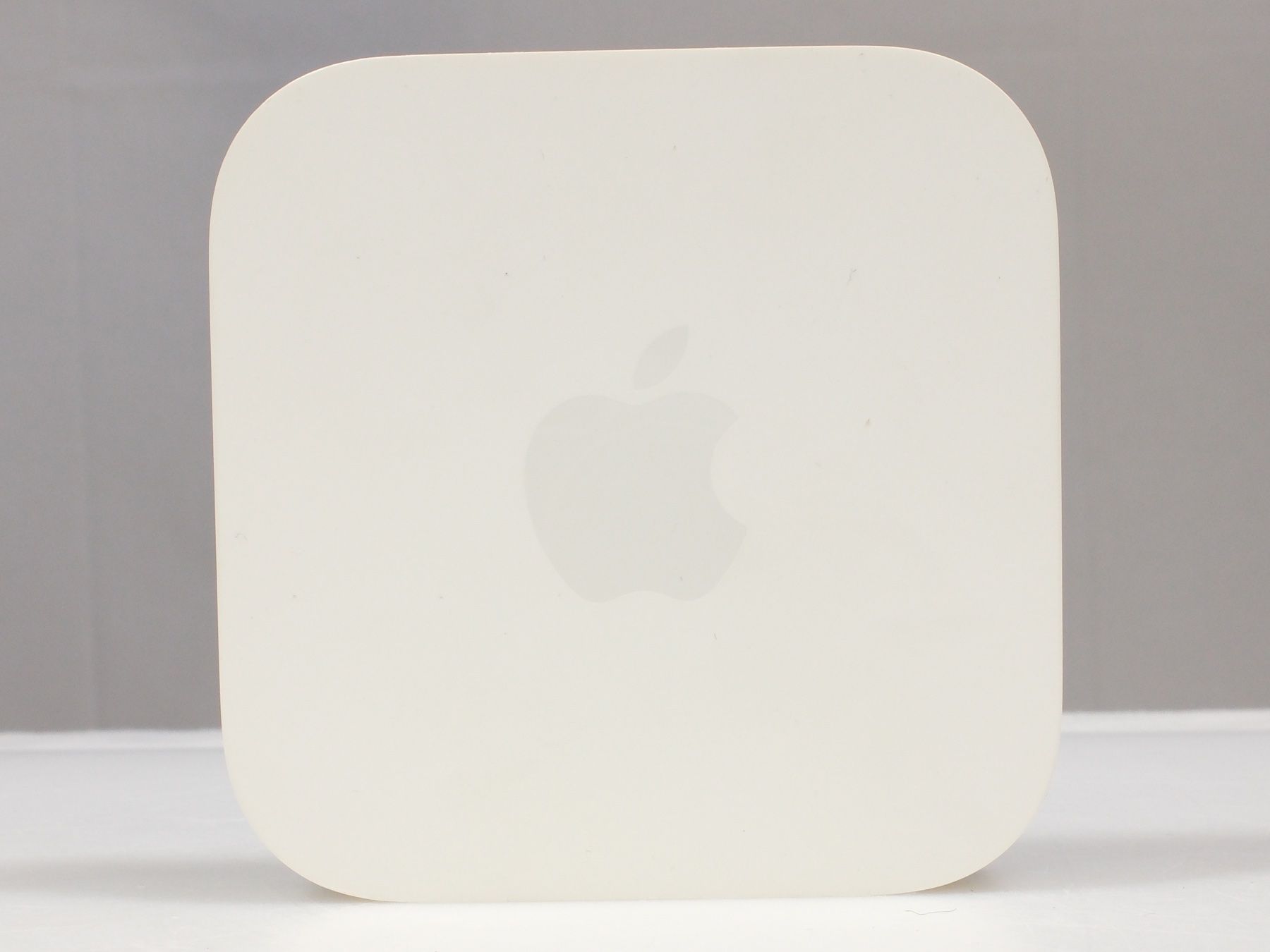 Apple Modem & Router: APPLE AIRPORT EXPRESS Model A1392 (2nd Generation), #4 – Usato da Lobsigen venduto da Markus_Haenggi_Bern 5