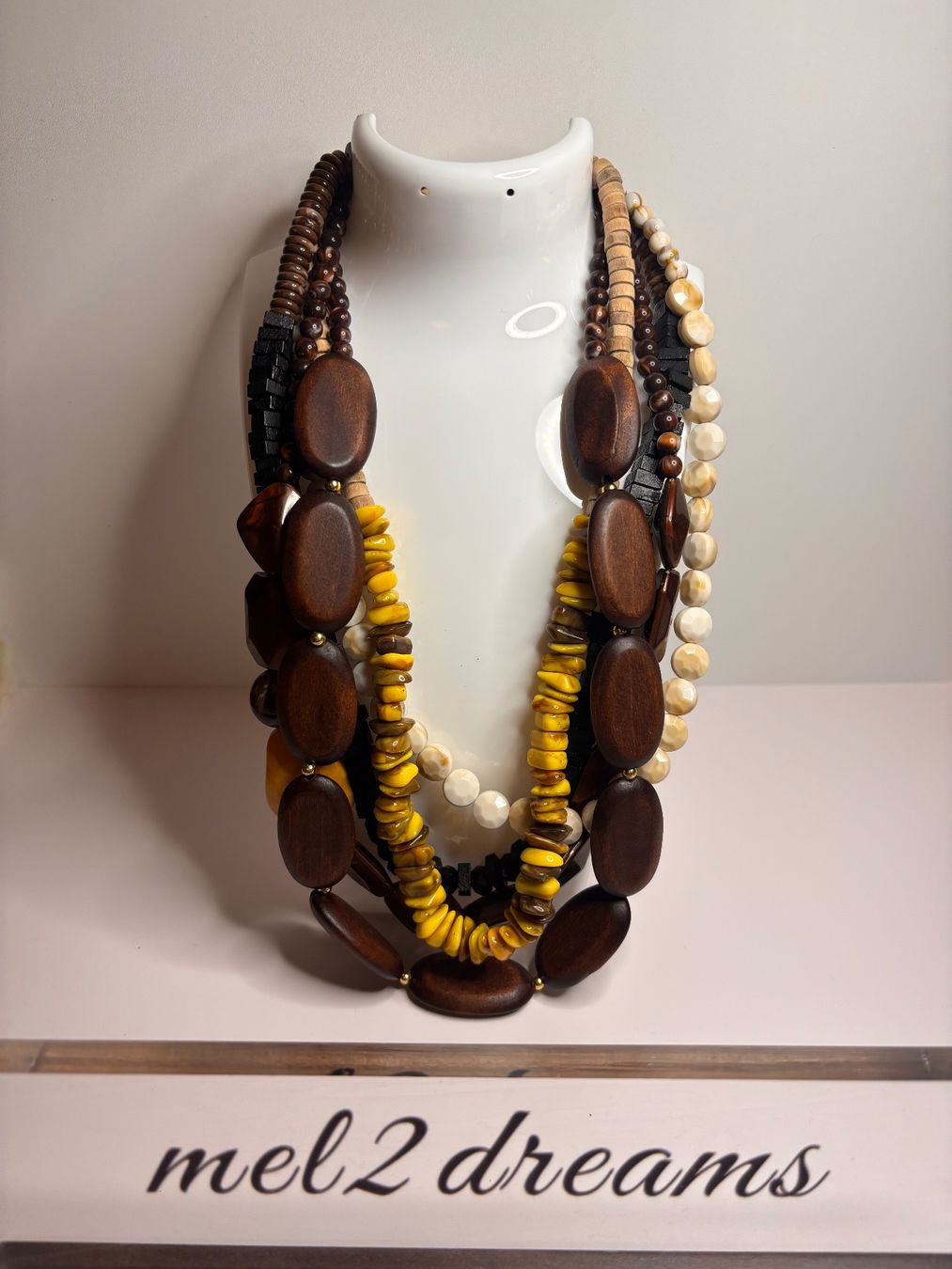 Catenine: Collier tendance bois 🪵 – Nuovo (secondo la descrizione) da Lausanne venduto da mel2dreams