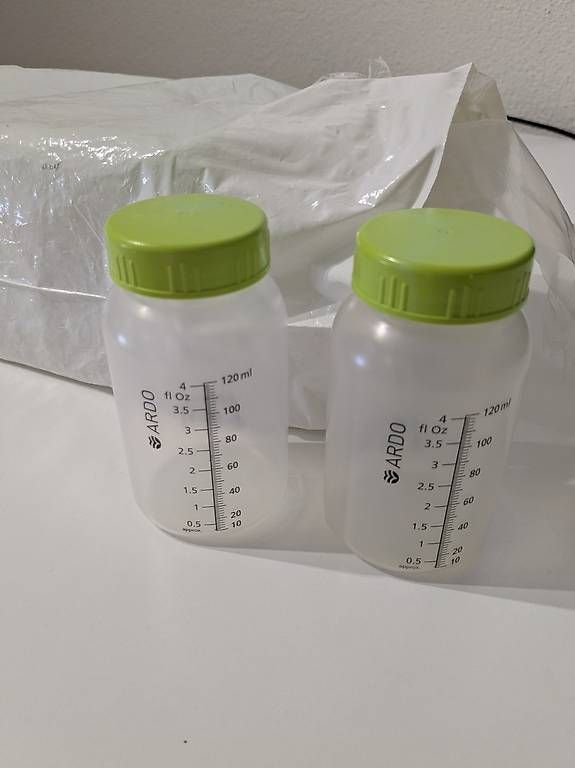 Behälter & Ähnliches: Milchbehälter 120ml – Gebraucht aus Baar von manuhaefliger
