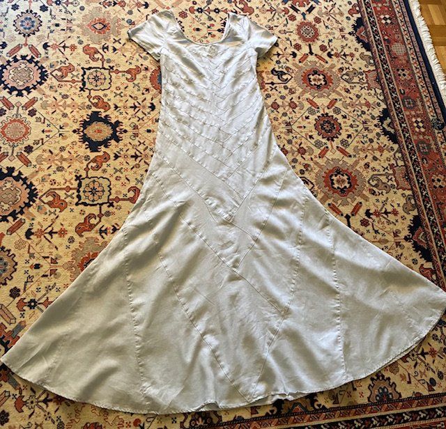 Robes: Kleid aus 100% Leinen – D'occasion à Zürich par lakili
