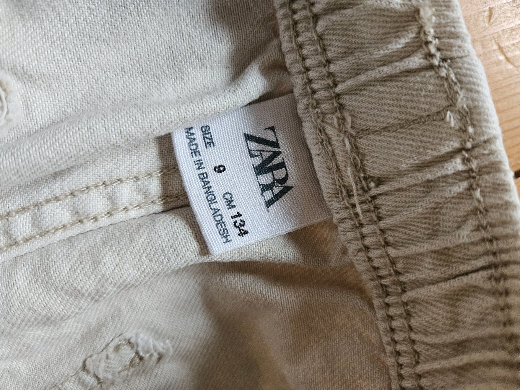 Pantaloni: 2 wide leg Jeans 134 – Usato da Rifferswil venduto da fle_5nqr 4
