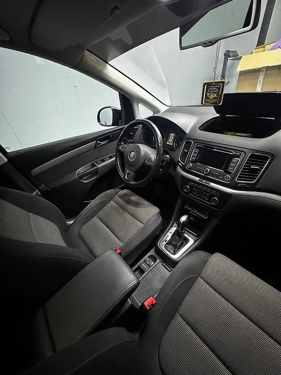 Automobili: VW Sharan / 7 Plätzer / Automat – Usato da Dulliken venduto da yato