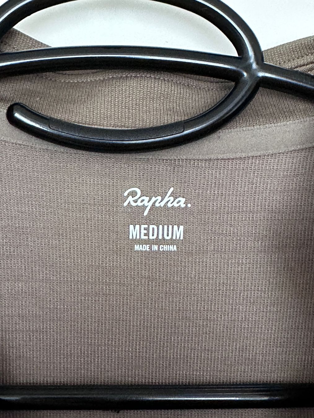 Rapha Leibchen & Hosen: Rapha Men’s Classic Jersey, Grau-Beige – Gebraucht aus Zürich von Olid-ZH 2