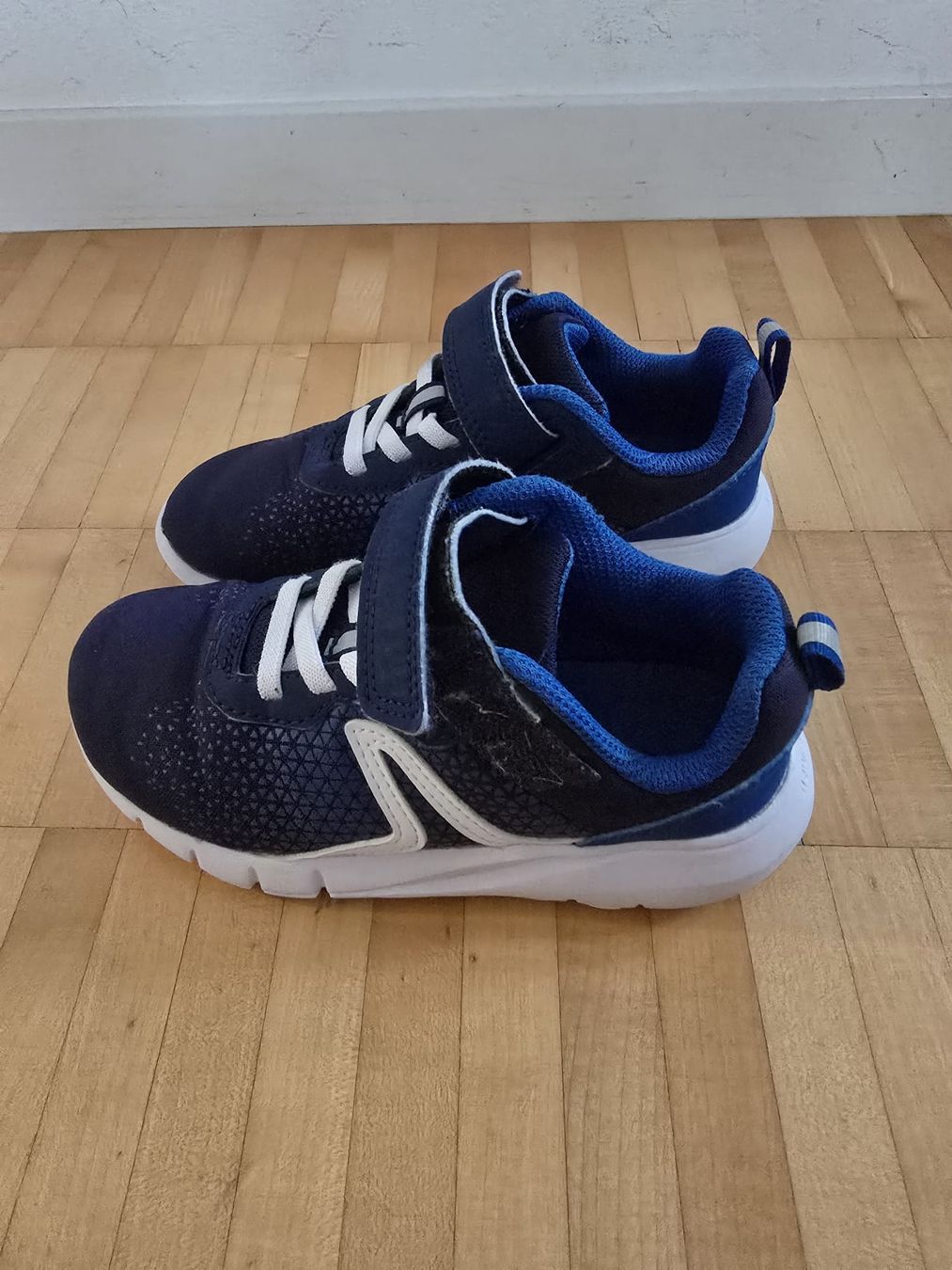 Scarpe per ragazzi: Turnschuhe Grösse 29 – Usato da Oftringen venduto da Tunertune