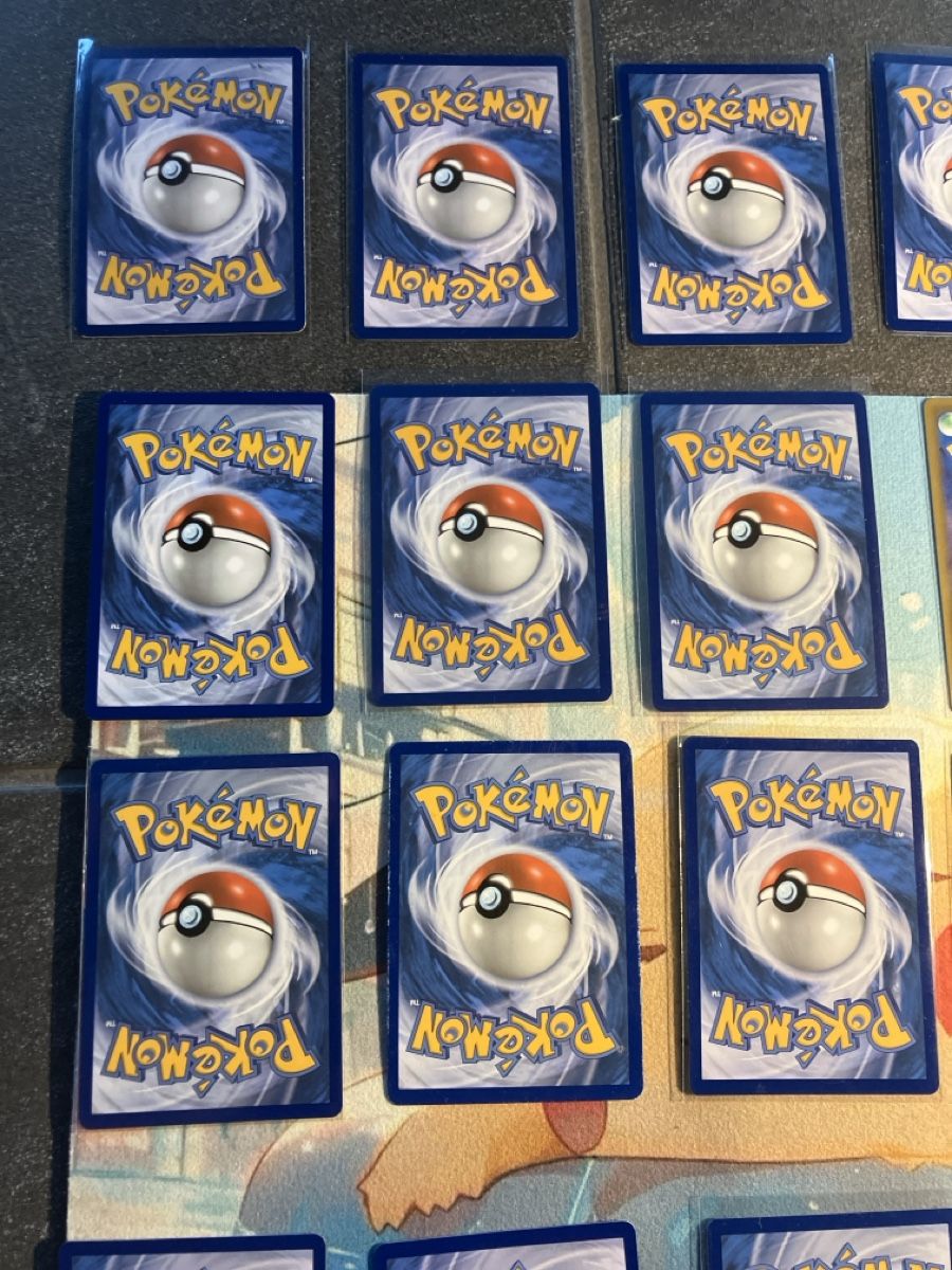 Pokémon Carte collezionabili: Pokemon Sammlung 27 Cards – Usato da Brittnau venduto da DodgeVan 6