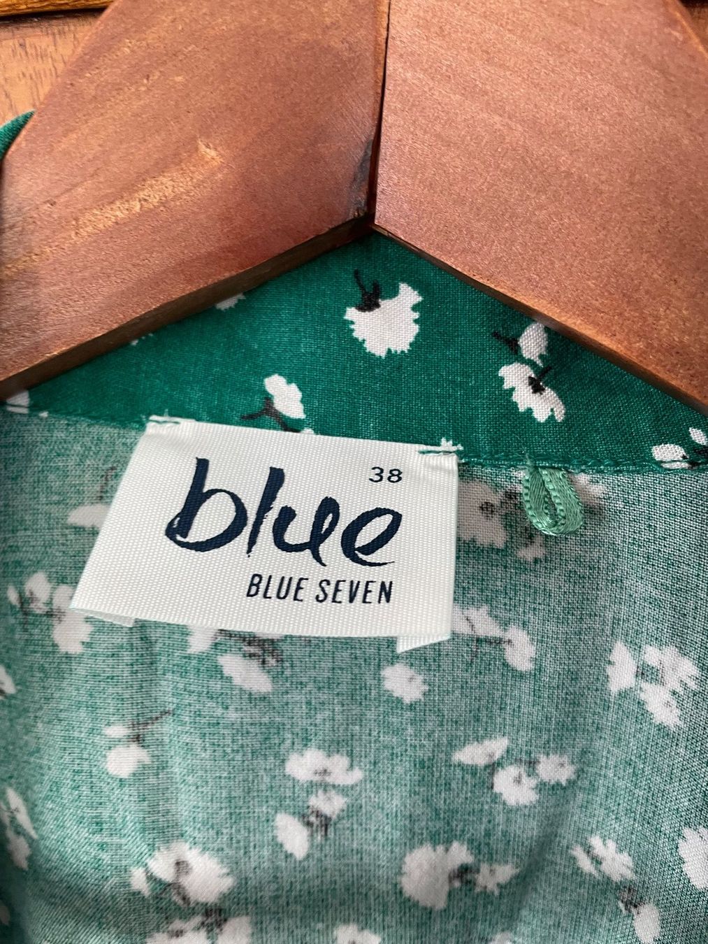 Camicette: Blue Seven Bluse grün mit Blumenmuster, Gr. 38 – Usato da Zürich venduto da ElaLeonEla 2