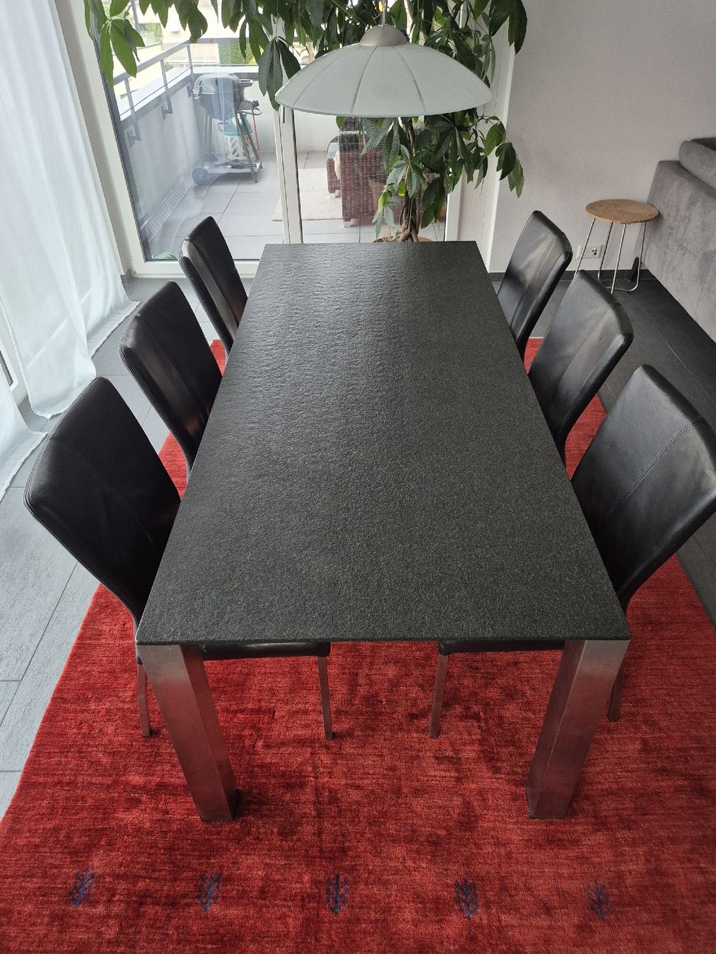 Tavoli: Schwarzer Granit Esstisch mit 6 Stühlen – Usato da Altendorf venduto da caj_hry2 5