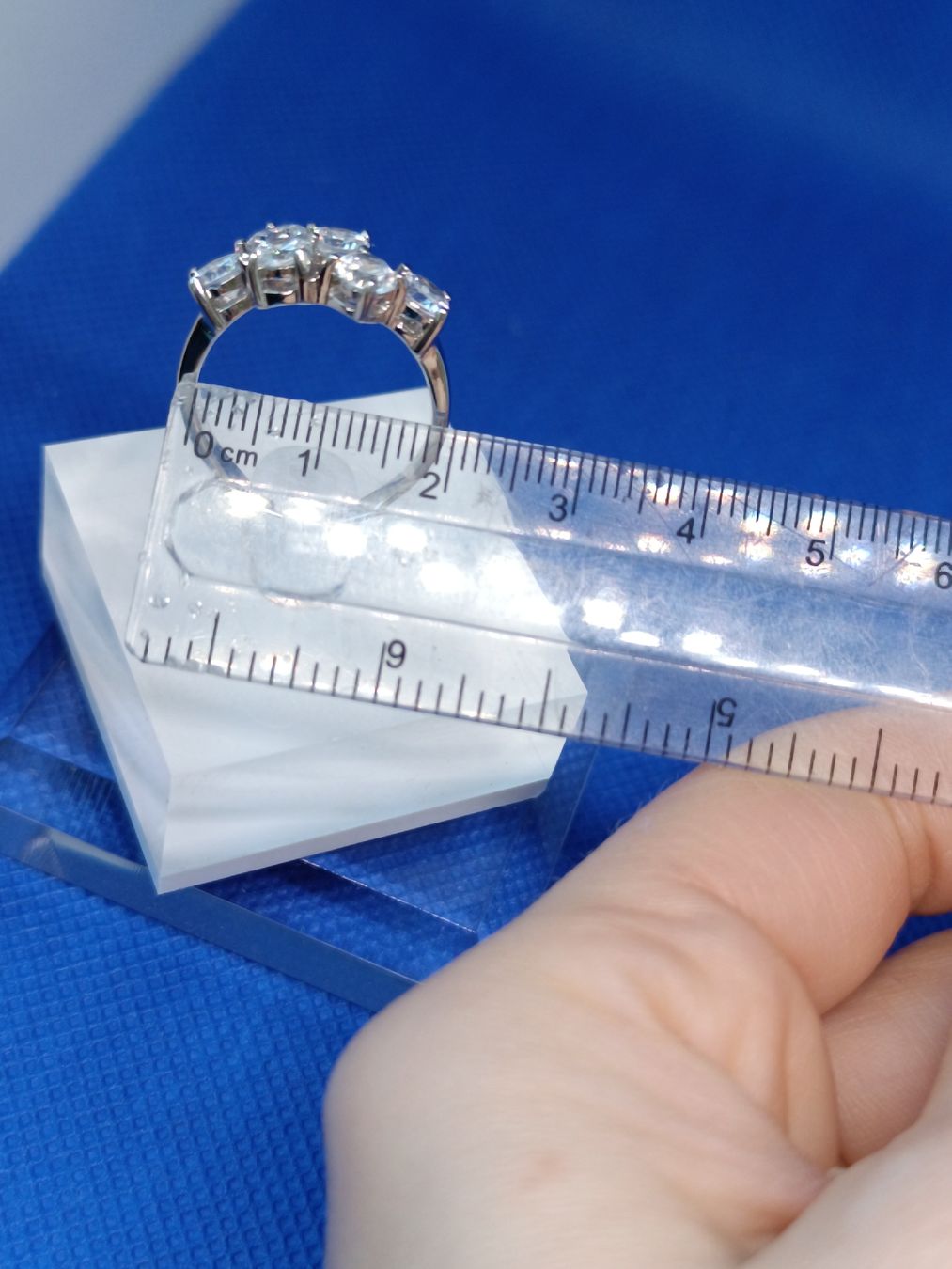 Anelli: sehr schönen Marken Ring mit Steinen – Usato da Zürich venduto da Hamaster 6