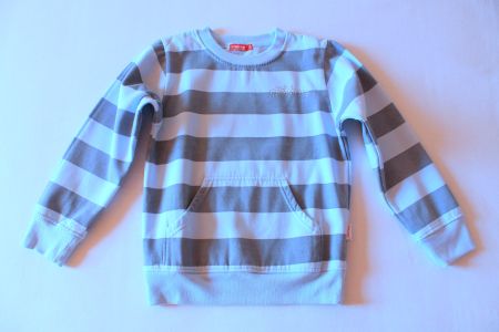 Chilong * SWEATSHIRT mit Kängurutaschen  140/146