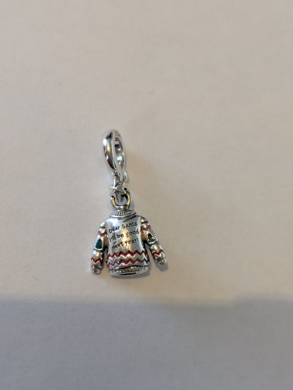 Pandora Anhänger: Pandora Charm "Weihnachtspullover" – Gebraucht aus Winterthur von skandinavienliebe 1