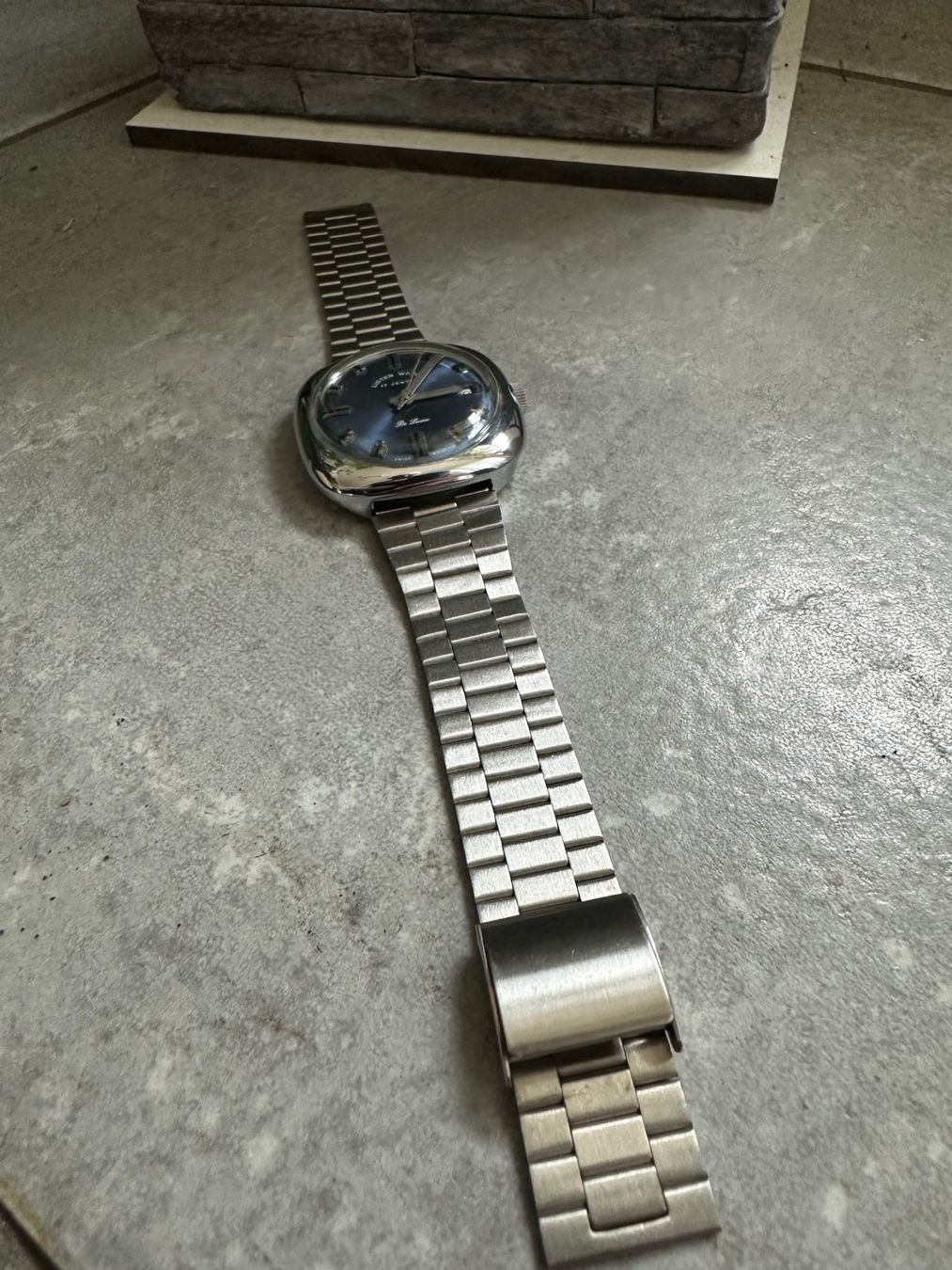 Swiss Orologi: 17 Jewels Swiss Watch – Usato da Pieterlen venduto da Plasticbox 2