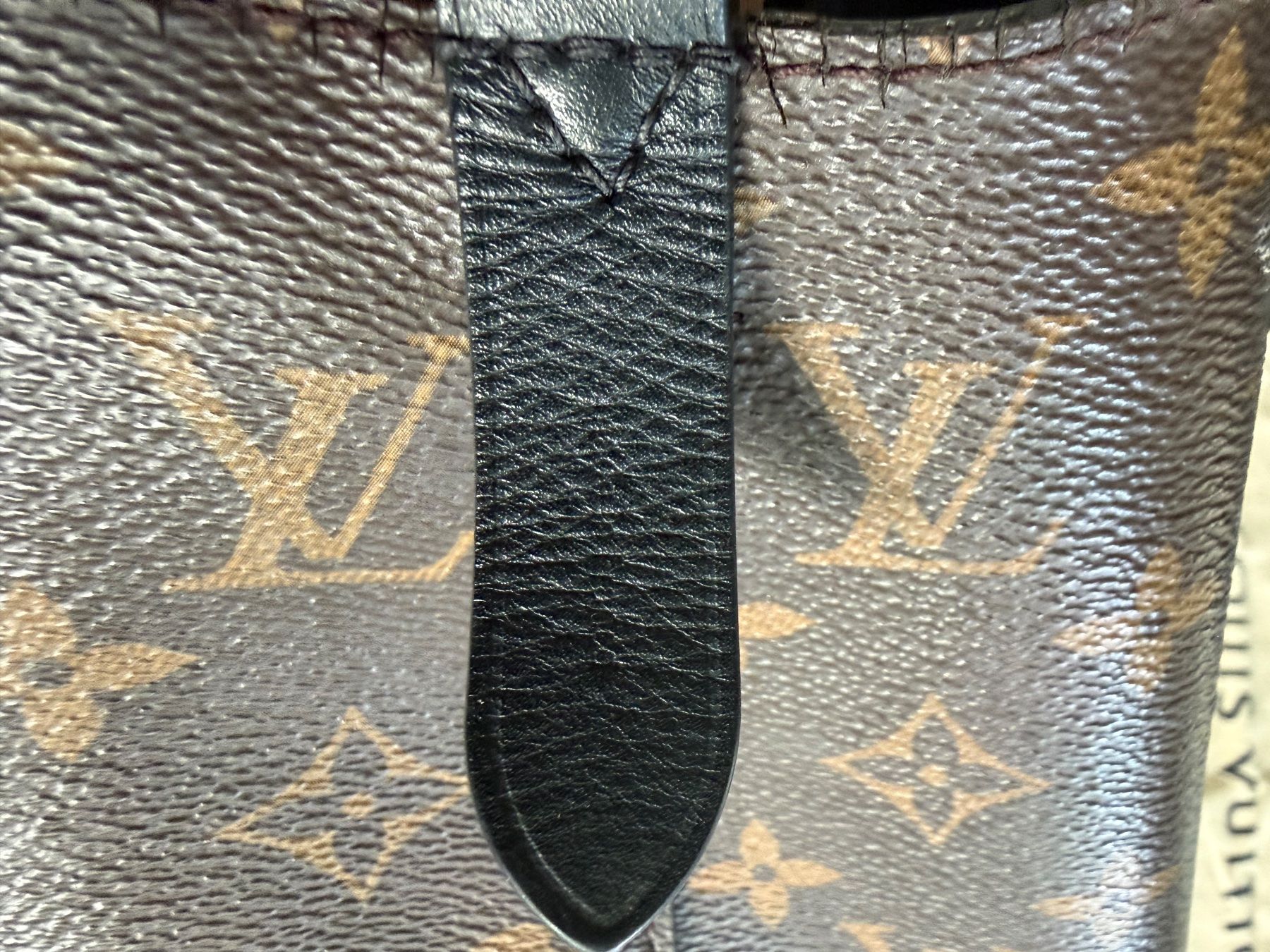Louis Vuitton Taschen für Damen: Louis Vuitton NéoNoé schwarz – Gebraucht aus Bern von franca_k 5
