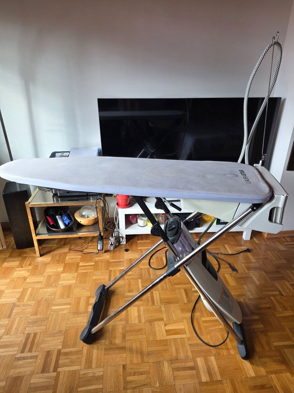Laurastar Ferri da stiro: Table +fer à repasser Laurastar – Usato da Genève venduto da nat_xxb5