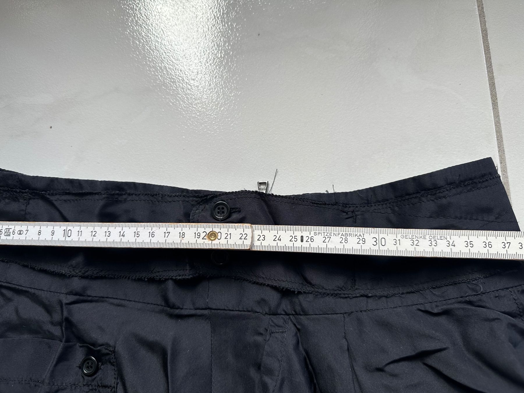Prada Röcke: Prada Rock dunkelblau Seide – Gebraucht aus Zürich von ong8 6