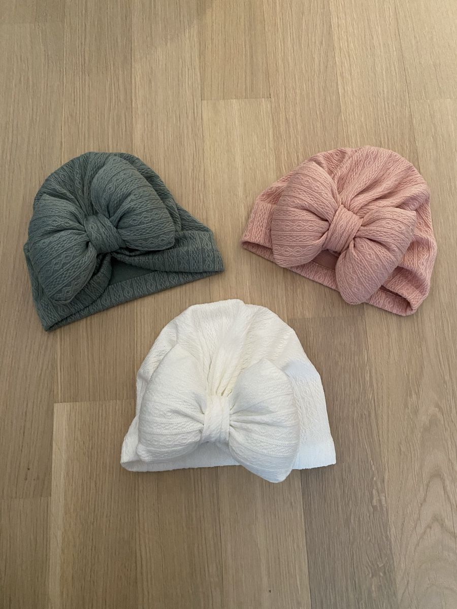 Accessori per capelli: Bonnets pour bébé fille – Usato da Schaffhausen venduto da lauralala123