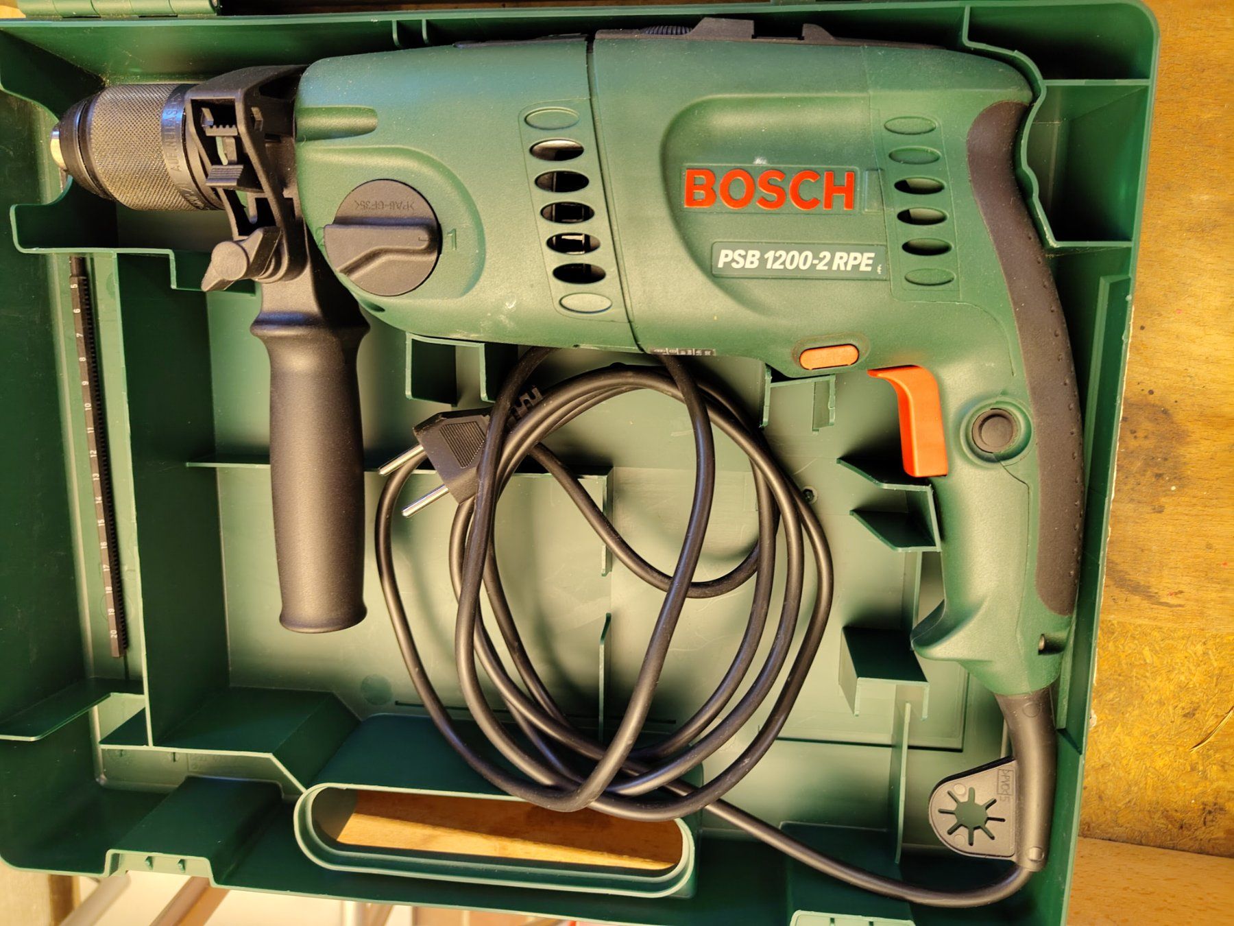 Bosch Perceuses: Schlagbohrmaschine – D'occasion à Beinwil am See par Msunneschin 1