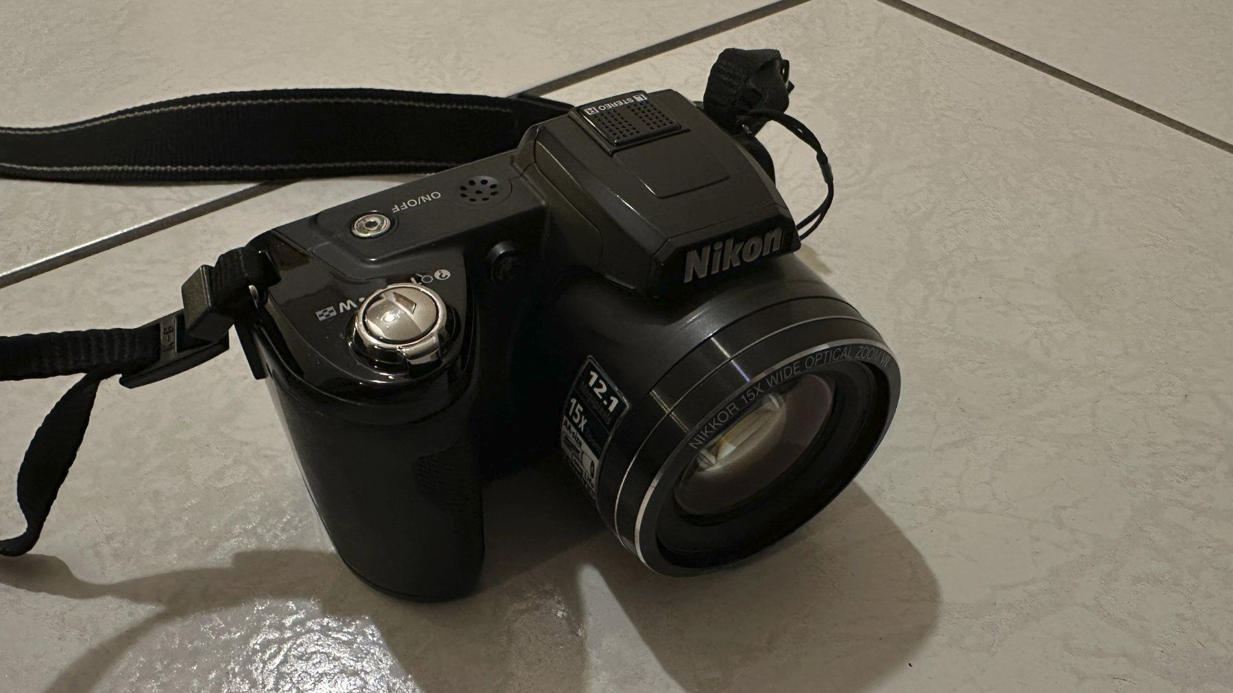 Nikon Fotocamera: Nikon Coolpix L110 – Usato da Bülach venduto da 800_gqr6