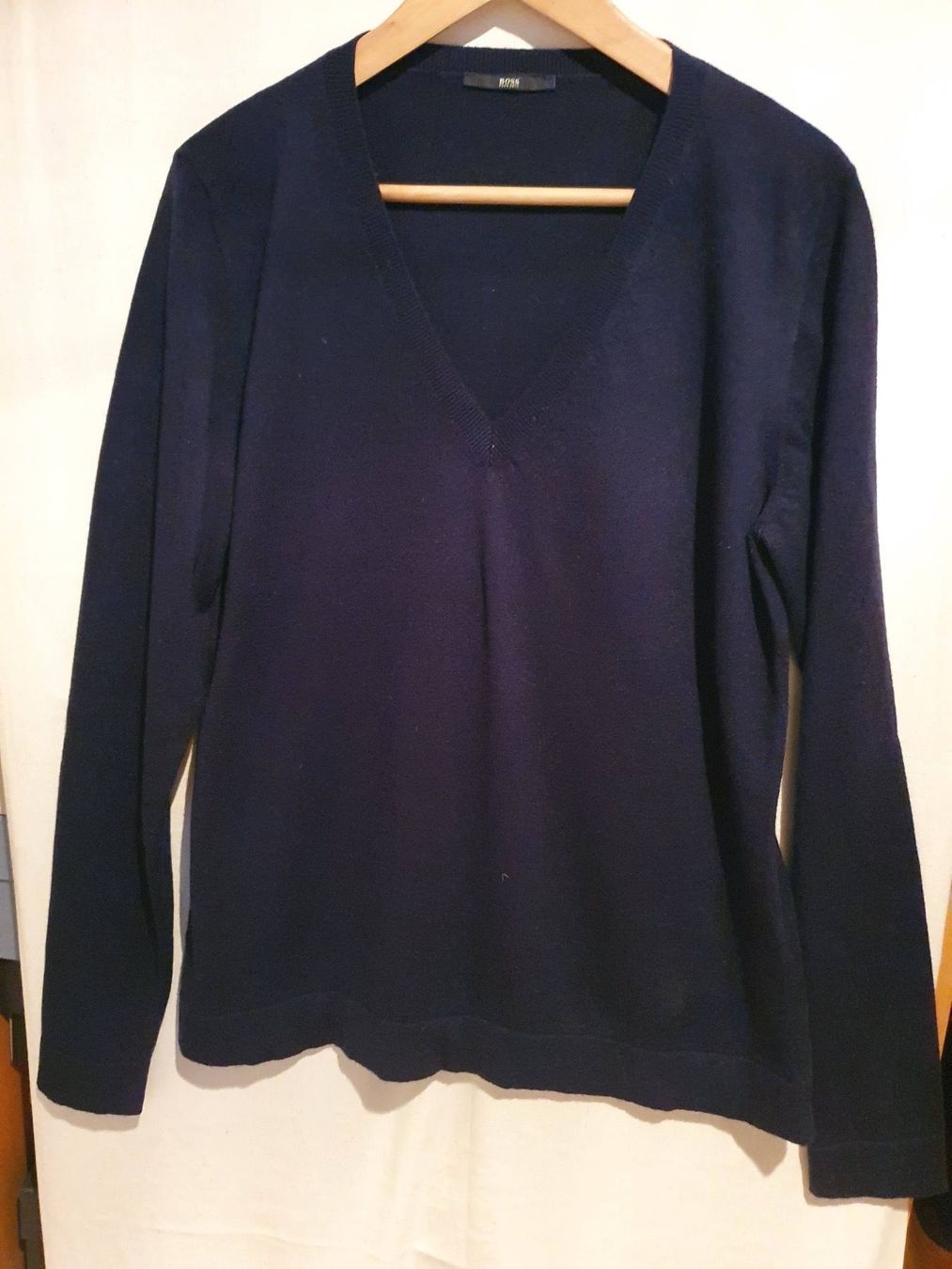 Hugo Boss Pullover & Sweatshirts: Pullover donna H. BOSS – Gebraucht aus Davesco-Soragno von dvf_7h6d