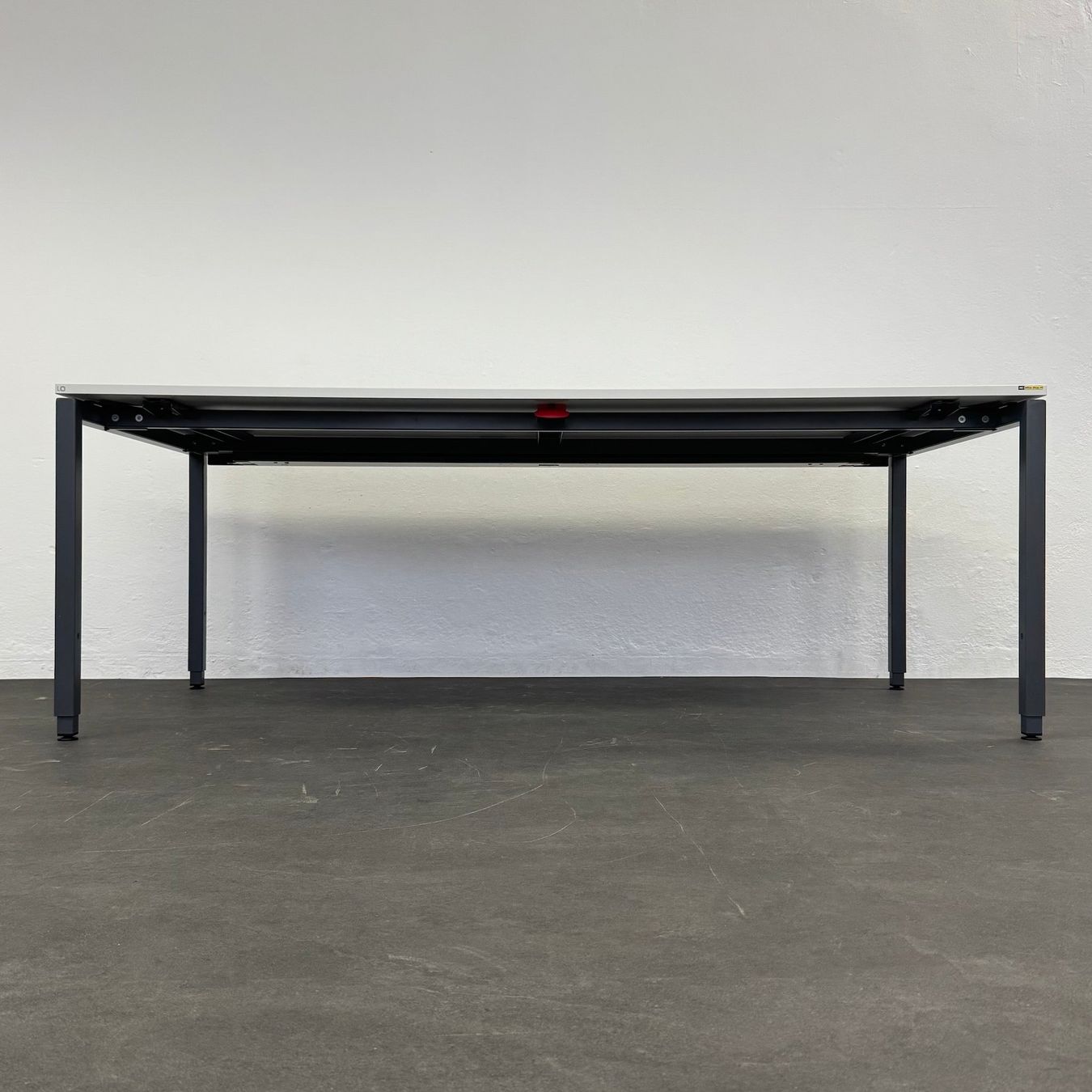 Lista Schreibtische: Lista Office Motion Schreibtisch Lichtgrau/Anthrazit - – Gebraucht aus Schönenwerd von mcofficeshop 3