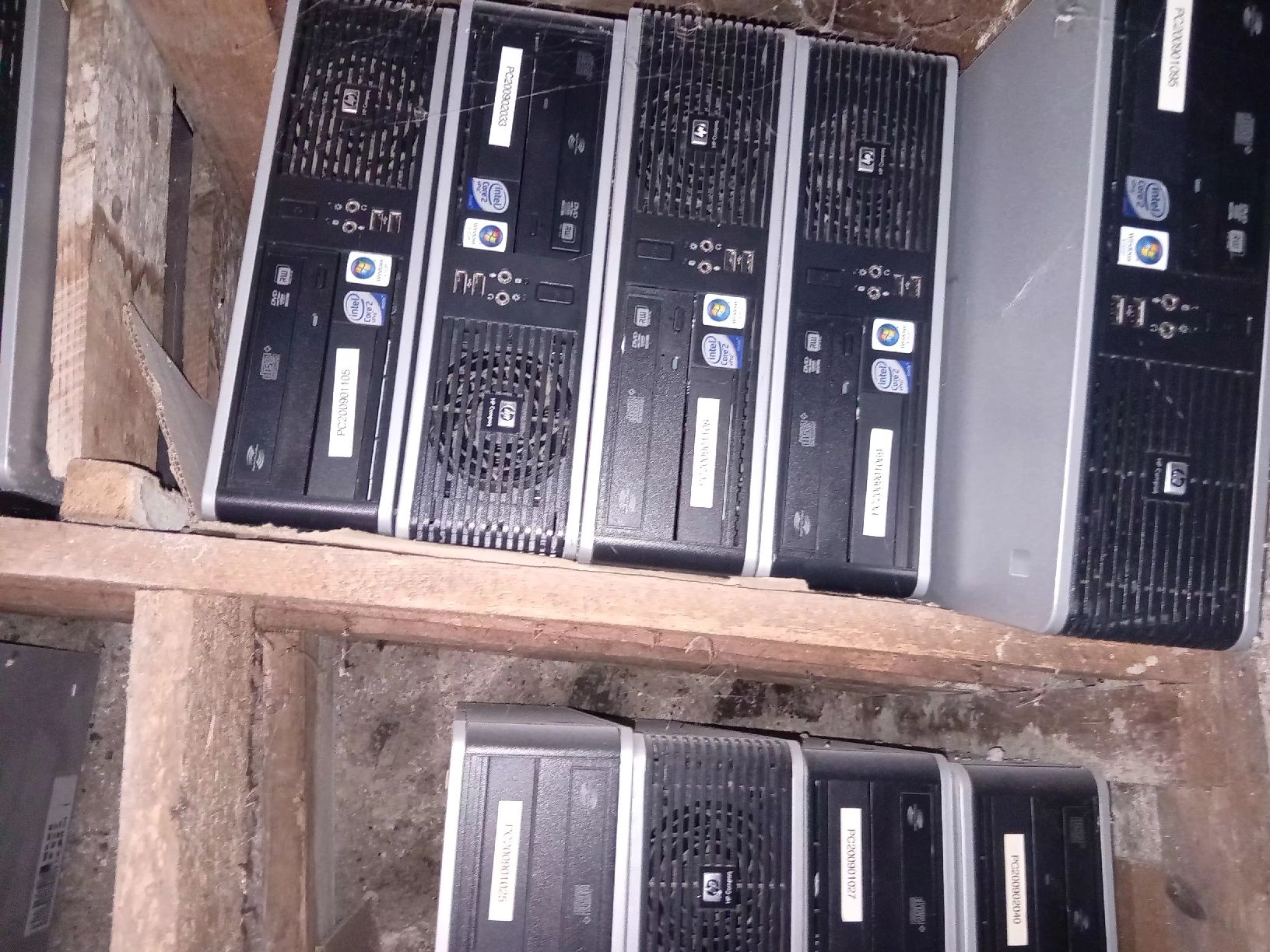 PC: 18 PIECES UNITE CENTRALE HP – Usato da Lausanne venduto da tal_8ntx 7