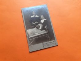 SCHWIIZER JUGEND DAZUMAL -2 SCHWöSCHTERE mit HüNDEL -WATTWIL