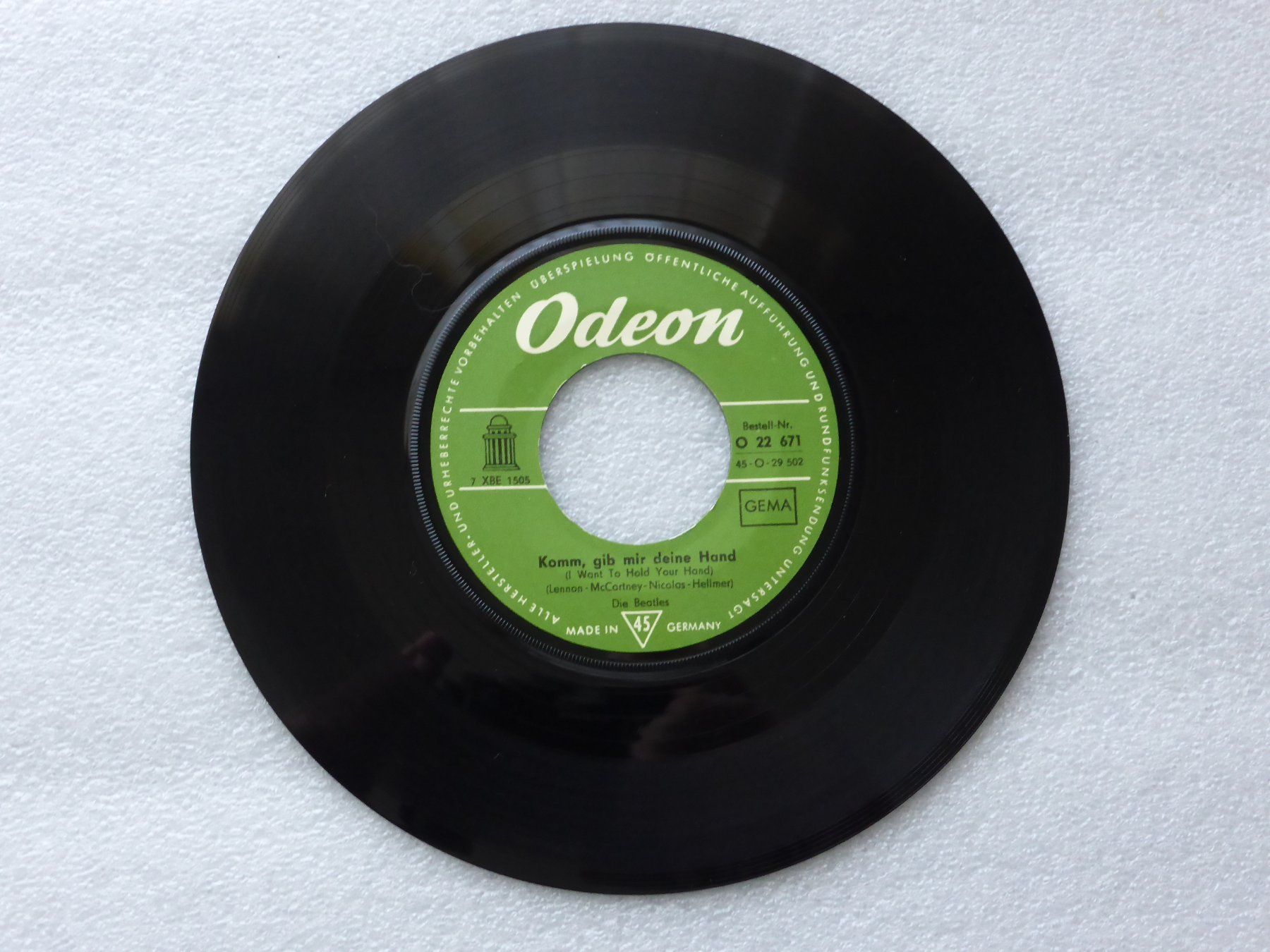 Schallplatten: Vinyl Single  THE BEATLES – Gebraucht aus Küssnacht am Rigi von Mondkinder 1
