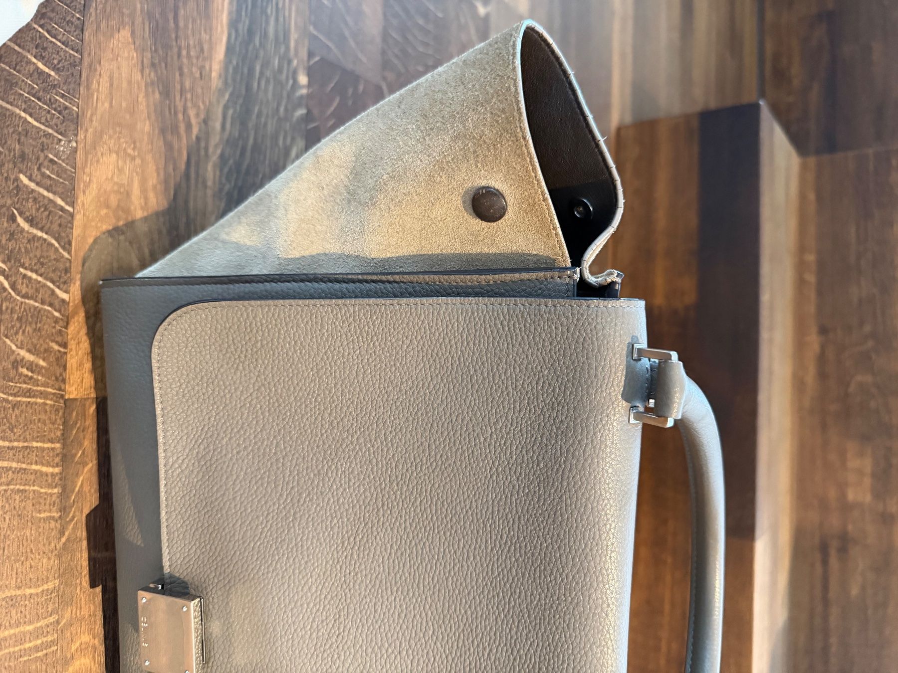 Celine Borse da donna: Céline Trapez Bag – grau, original – Usato da Zug venduto da luviluv 4