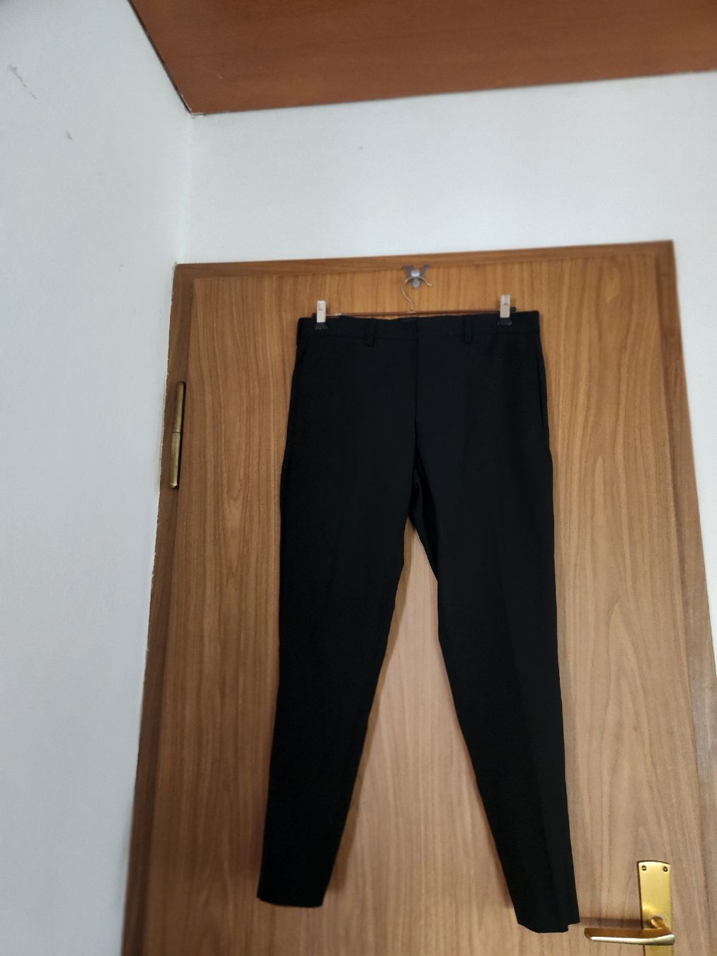 Kooples Hosen: Pantalons The Kooples noirs taille L – Gebraucht aus Niedergösgen von Eva2410