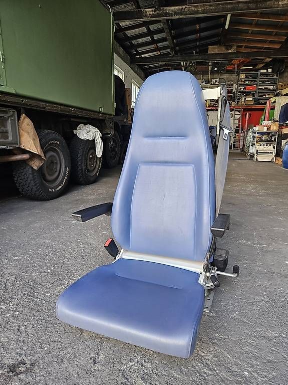 Altri accessori per camping: Sedile / Sitze camper – Usato da Aquila venduto da tifu85