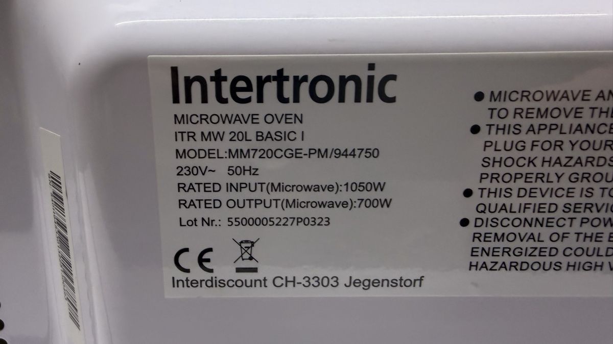 Appareils de cuisine: Mikrowelle 700W – D'occasion à Lüchingen par phlanlab 3