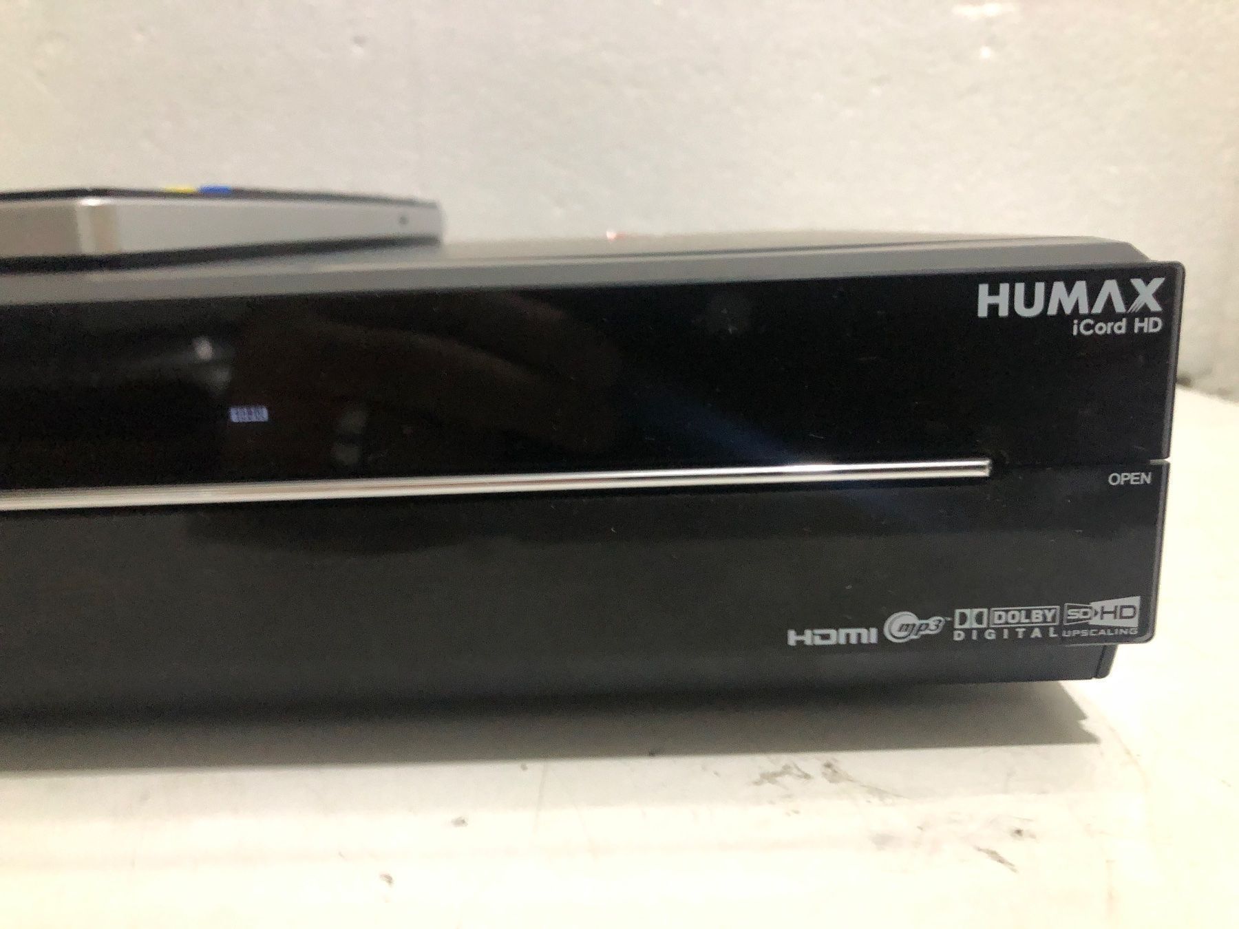 Humax Ricevitori: Humax iCord hdb32DE – Usato da Biel-Bienne venduto da alos07 1