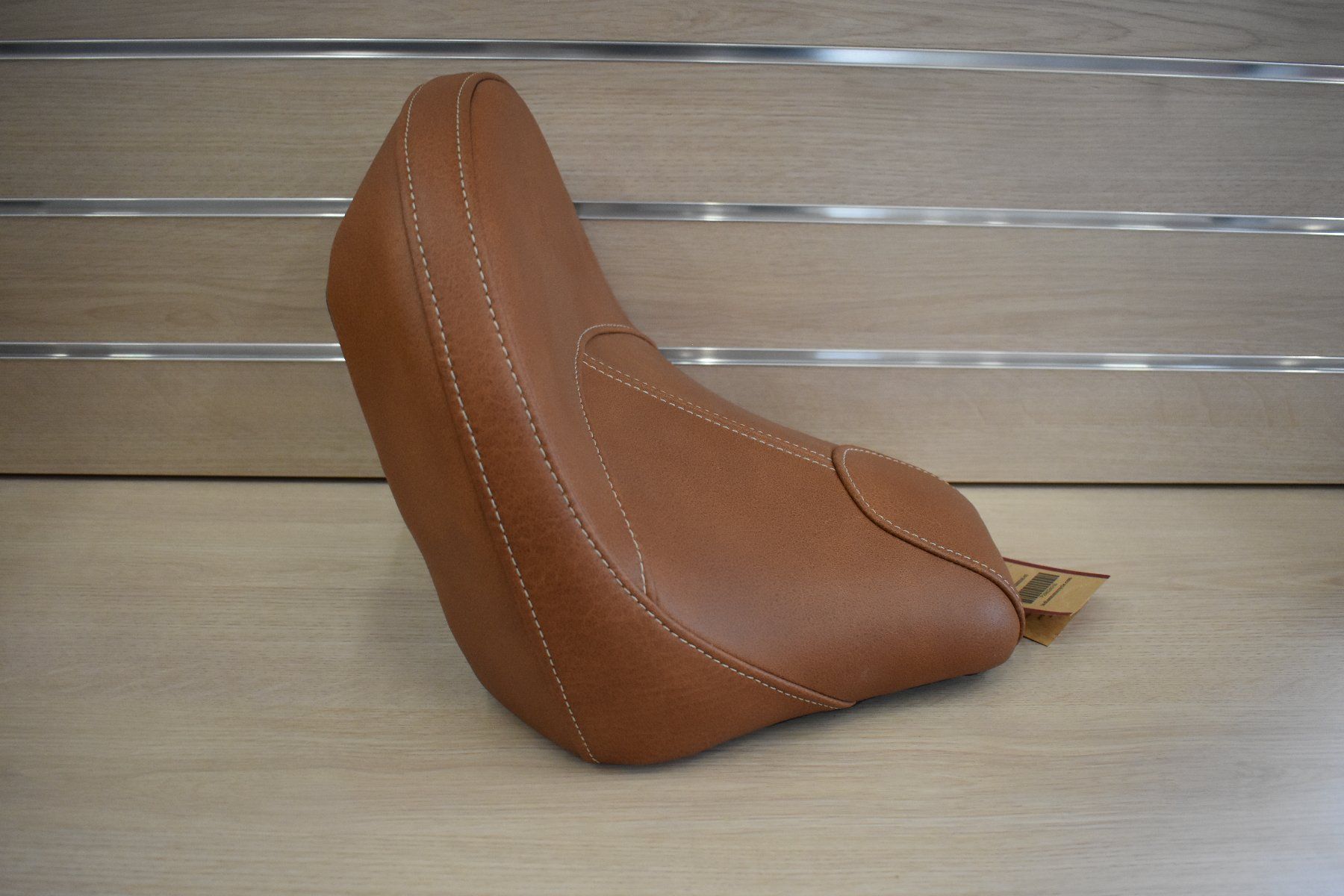 Indian Motorcycle Tutti i ricambio per moto: Indian Motorcycles - Extended Reach Seat – Nuovo e nell'imballaggio originale da Besenbüren venduto da Senag2020 1