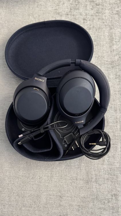 Sony Kopfhörer: MADE IN MALAYSIA 5V== Manufacturer: Sony Corporation EU impo – Gebraucht aus St.Gallen von gauwo 2