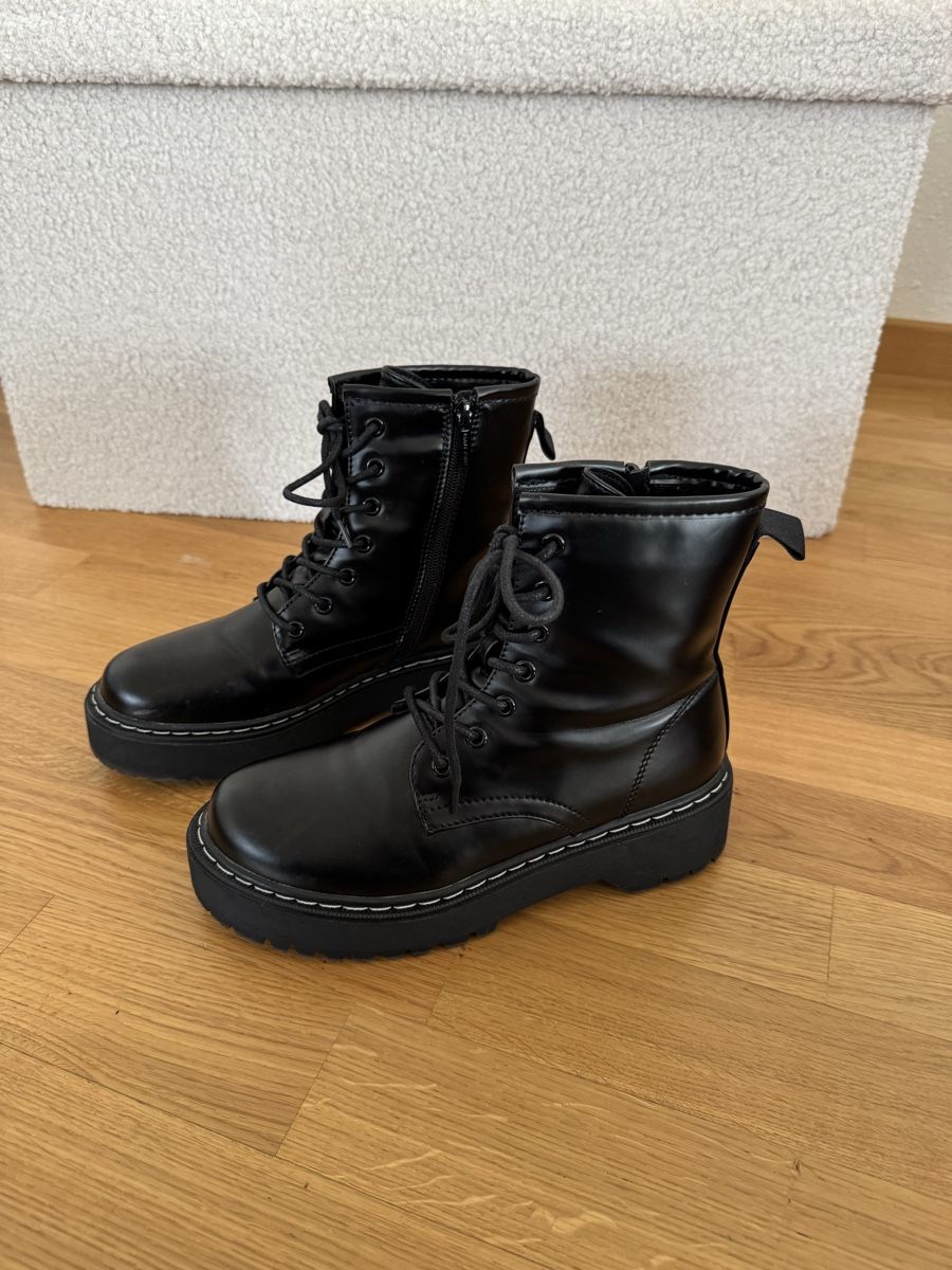 Scarpe da donna: Schnürstiefelette schwarz – Nuovo (secondo la descrizione) da Rüfenacht BE venduto da NE_ 2