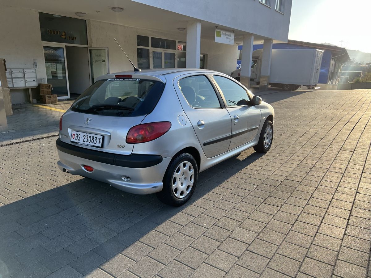 Peugeot Autos: Peugeot 206 Automat | 60’000 km | 1. Hand | AB MFK 07.05.26 – Gebraucht aus Liestal von EL_RA94 3