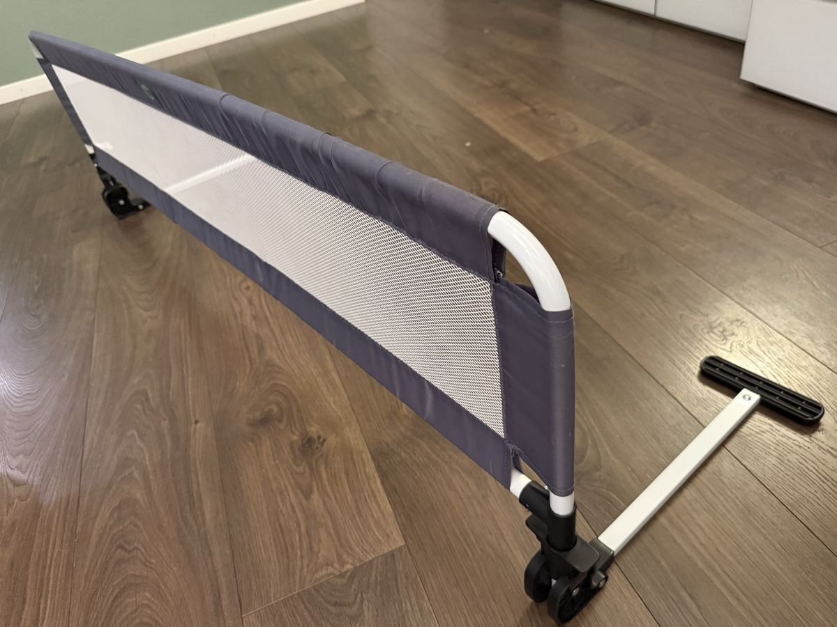 Box & Barriere di sicurezza: Bettschutzgitter Little World – Usato da Niederscherli venduto da KarinZe