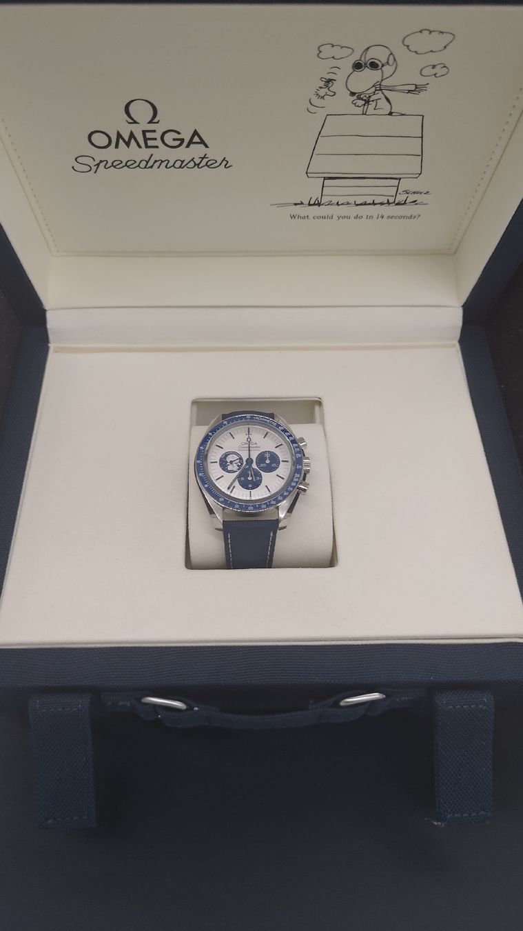 Omega Orologi: Omega Speedmaster Snoopy – Nuovo e nell'imballaggio originale da Gossau SG venduto da honeybeauty