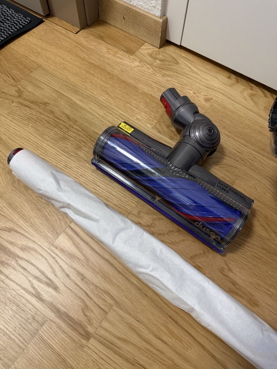 Dyson Aspirateurs & Accessoires: Dyson V12 detect slim absolute  – D'occasion à Meyrin par SA_3006 3