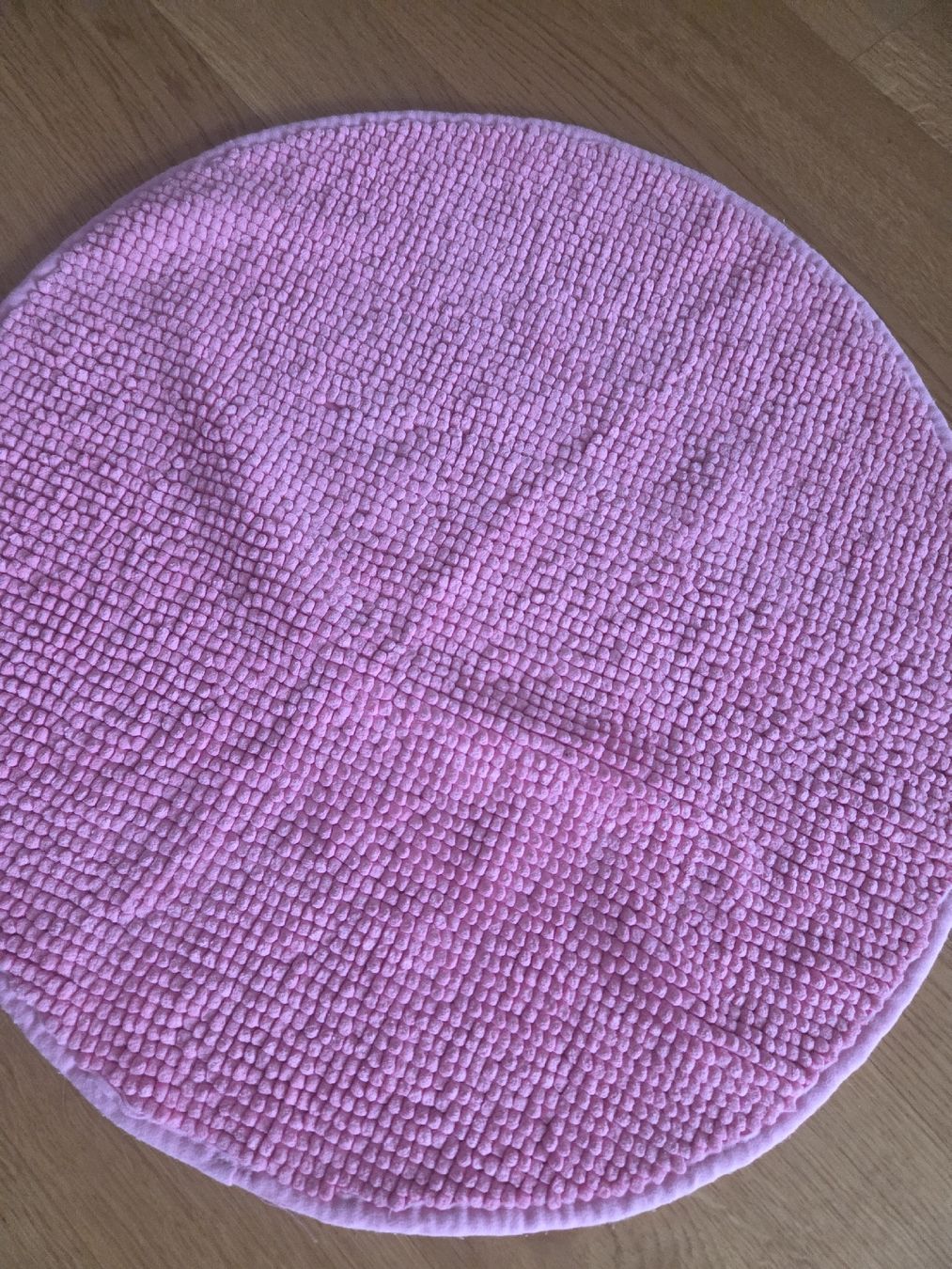 Teppiche: Badezimmerteppiche rund rosa Badematte Badezimmer Teppich – Gebraucht aus Pratteln von madi1990 3