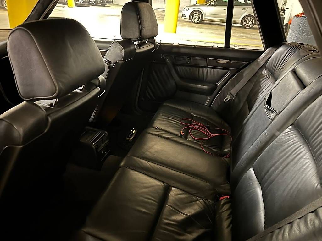 Automobili: 540i V8 Touring 1995 schwarz E34 – Usato da Alpnach Dorf venduto da inf_56t7 5
