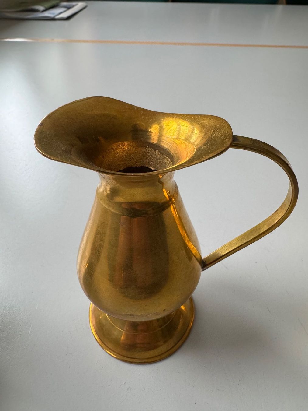 Vasi & Recipienti: 3 antike Messing Vasen / Krug Deko – Usato da Neftenbach venduto da Rose40 2