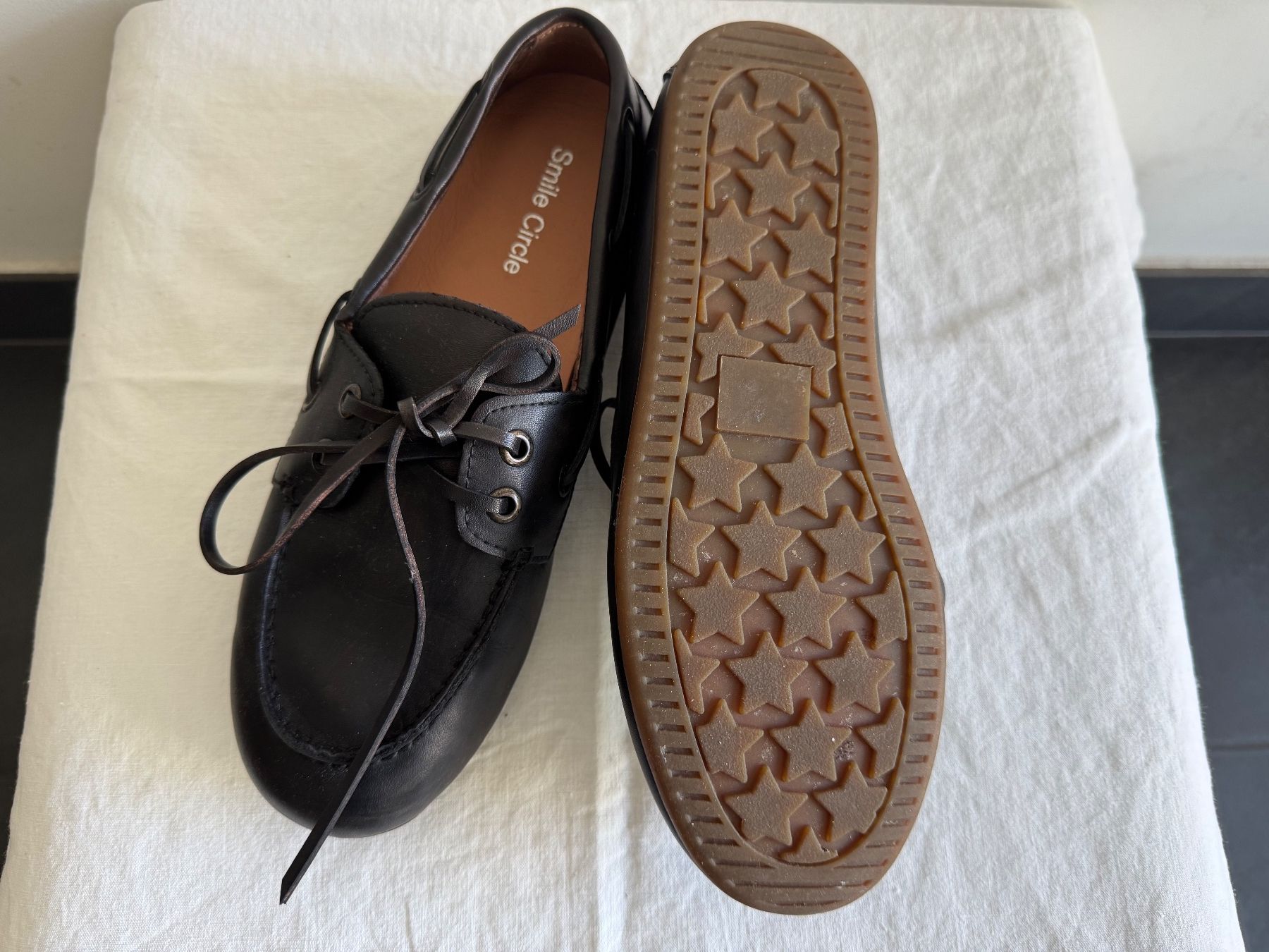 Scarpe da donna: Chaussures bateau cuir neuves – Nuovo e nell'imballaggio originale da Carouge GE venduto da Myr_hbt9 1